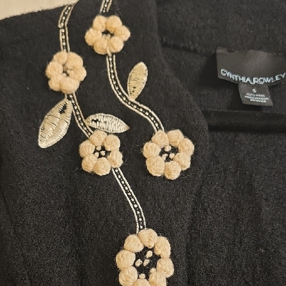 Cynthia Rowley Black Wool Dress Coat with Cream Floral Accents - Picture 13 of 14